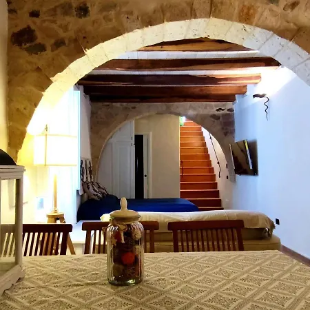 Loft In Centro Storico * Carloforte (Isola di San Pietro)