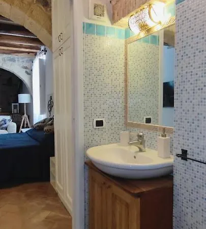 Loft In Centro Storico Carloforte (Isola di San Pietro)